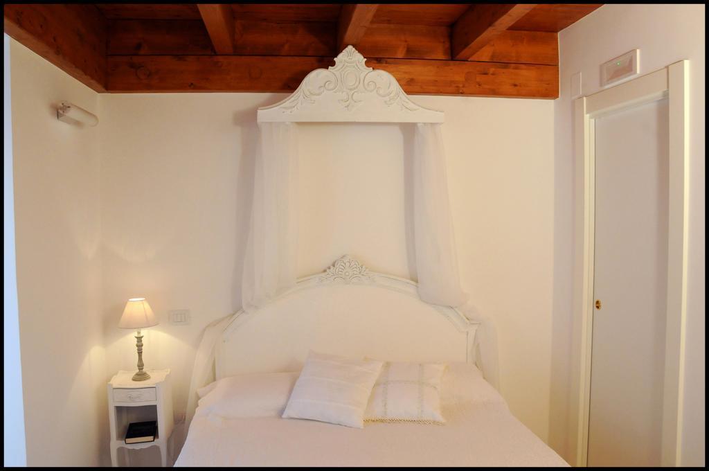 B&B Al Vecchio Borgo Barletta Rom bilde